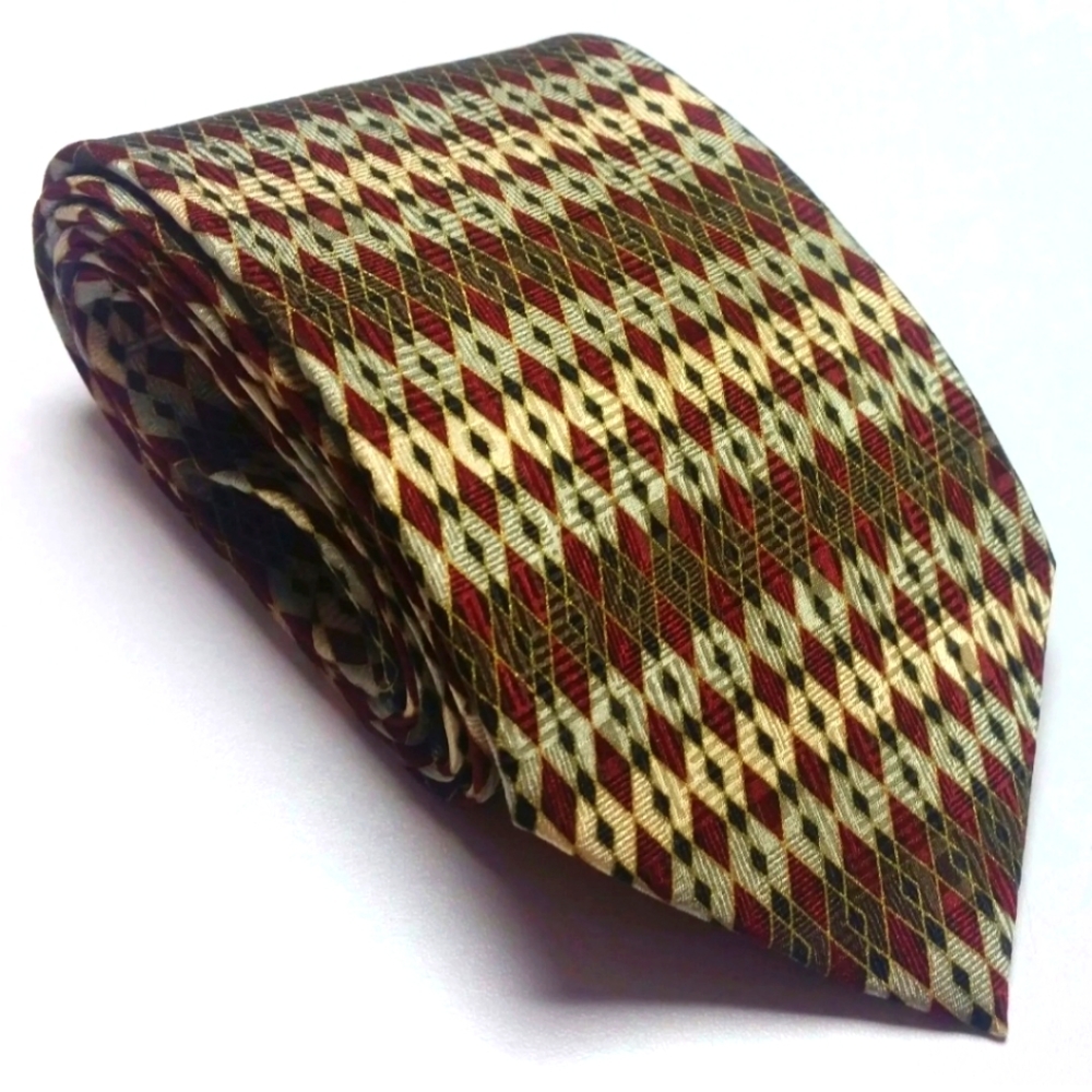 Dino Bassi Geometric Diamond 100% Silk Neck Tie Hand Made Gold Black Red ***